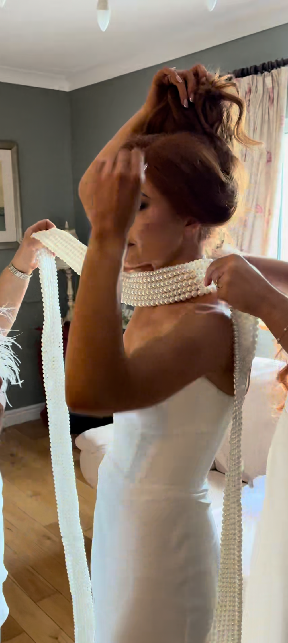 Handmade pearl bridal neck piece